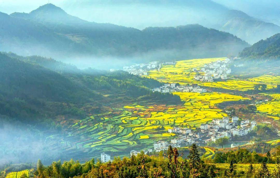 江西老街夕阳下的美丽画卷