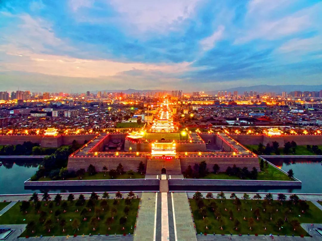 大同，嘉宾云集，观众热情洋溢